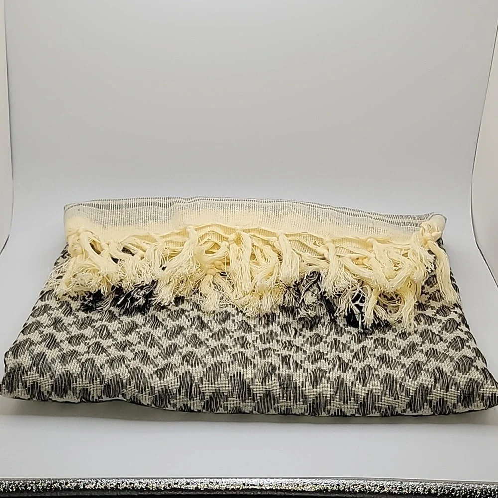 Geometric Fringe Stripes Cream Gray Scarf